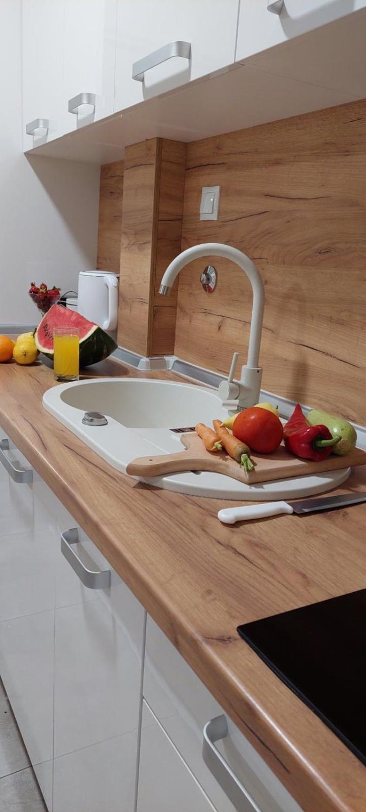 Apartmani Abbazia Banja Luka Habitación foto
